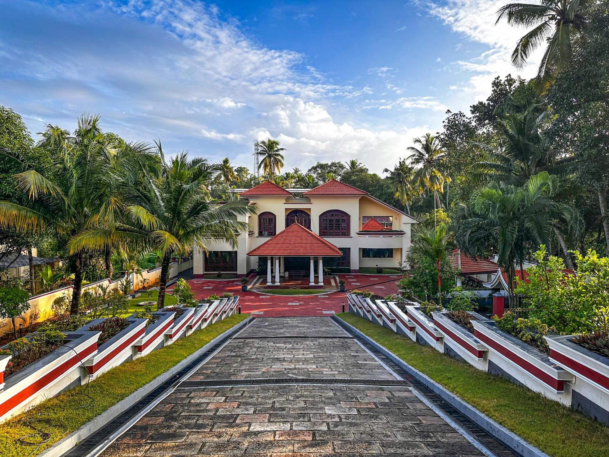 Parvathy Serenity In Varkala Attingal Εξωτερικό φωτογραφία